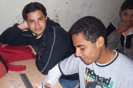 c moi est nouredine a la classe !?